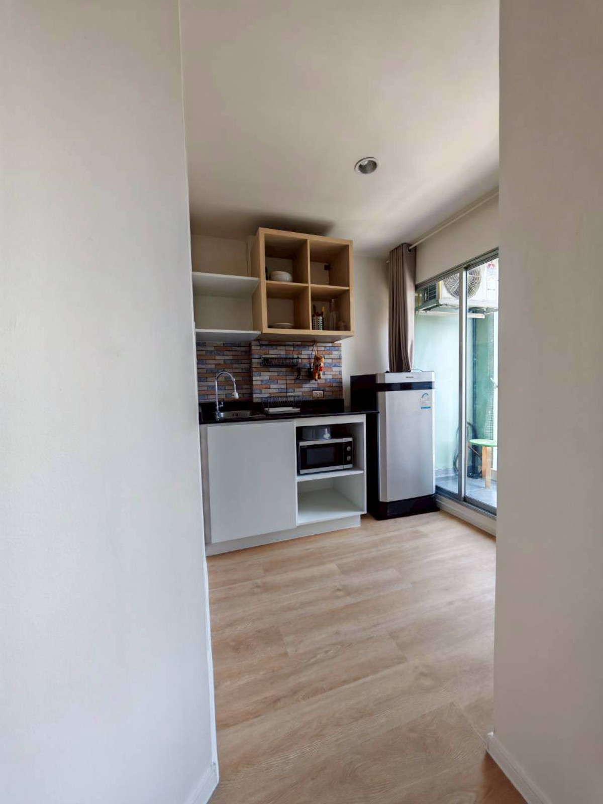 ให้เช่าคอนโดพัฒนาการ ศรีนครินทร์ : ✅ LPNON146 ✅ Line : @p2nproperty