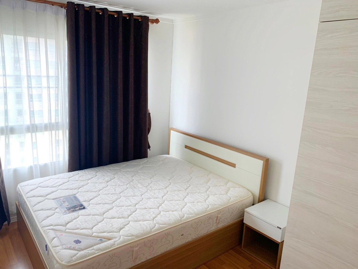 ขายคอนโดพระราม 9 เพชรบุรีตัดใหม่ RCA : ขาย/ให้เช่า ถูก ด่วน!! ลุมพินี พาร์ค พระราม 9-รัชดา 1 นอน 1 น้ำ 30.08 ตร.ม. ชั้น 17 อาคาร B เดินทางสะดวก ที่ตั้ง: ถนนจตุรทิศ แขวงบางกะปิ เขตห้วยขวาง กรุงเทพฯ