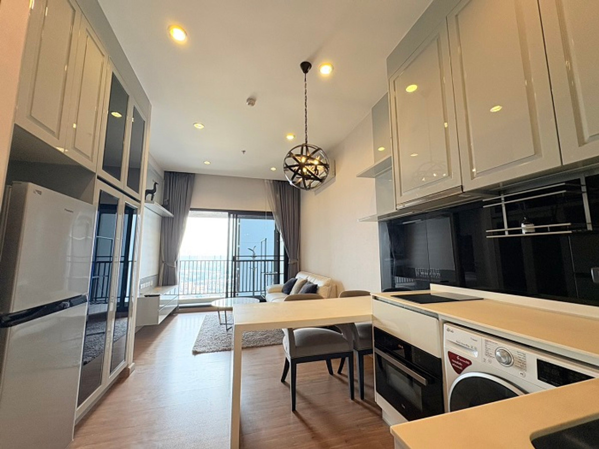 ให้เช่าคอนโดบางซื่อ วงศ์สว่าง เตาปูน : 💖💖ให้เช่าคอนโดหรูห้องสวย (พร้อมเข้าอยู่เดือน ก.พ. 69 มีส่วนลดพิเศษให้ค่ะ ) Chewathai Residence Bang Pho ติด MRT สถานีบางโพ/ 1 ห้องนอน ขนาด 43.97 ตรม ราคา 25,000 บาท สนใจสอบถามได้นะคะ LINE ID = atfirm2010 💖💖