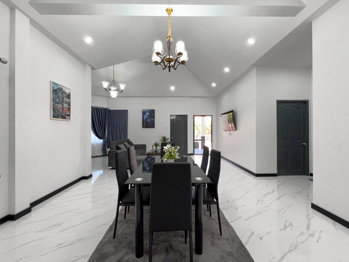 For SaleHousePattaya, Bangsaen, Chonburi : Pattaya Hill Village 2 / 3 Bedrooms (For Sale), Pattaya Hill 2 / 3 Bedrooms (FOR SALE) BEWN049