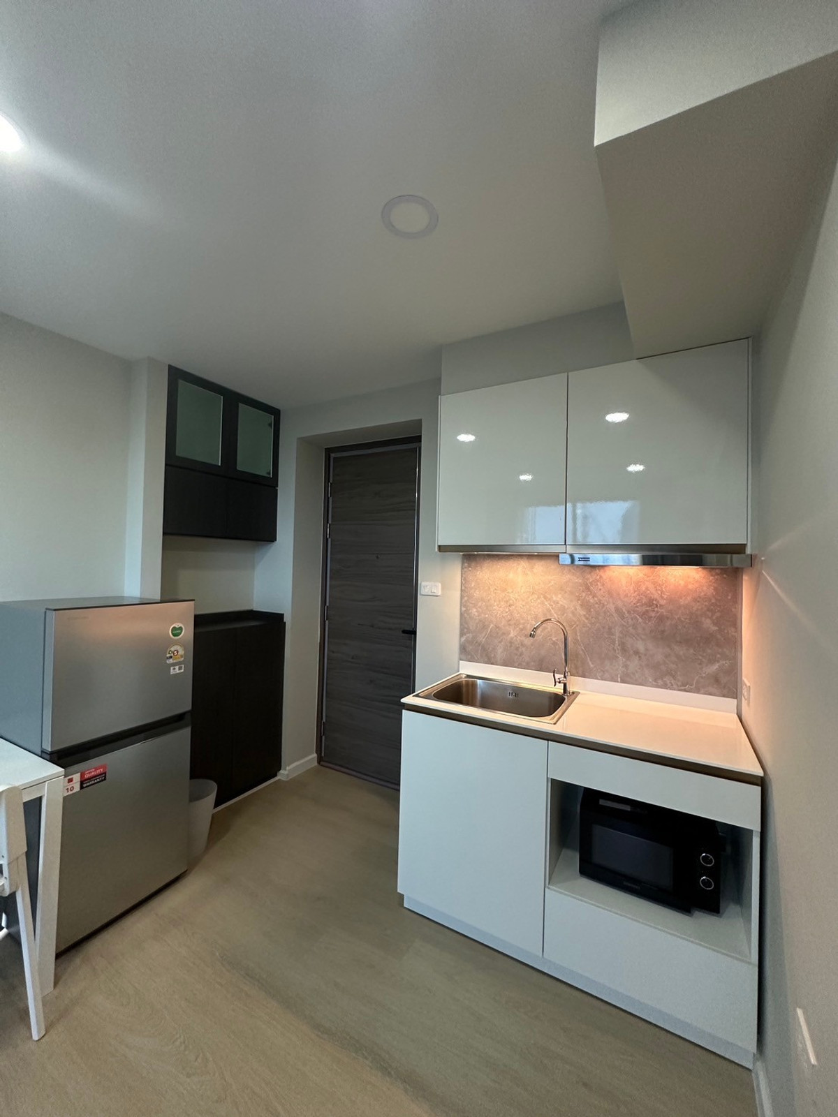 ขายคอนโดรัชดา ห้วยขวาง : ขาย/SALE : Artisan Ratchada (อาร์ติซาน รัชดา) - 1 ห้องนอน LC098