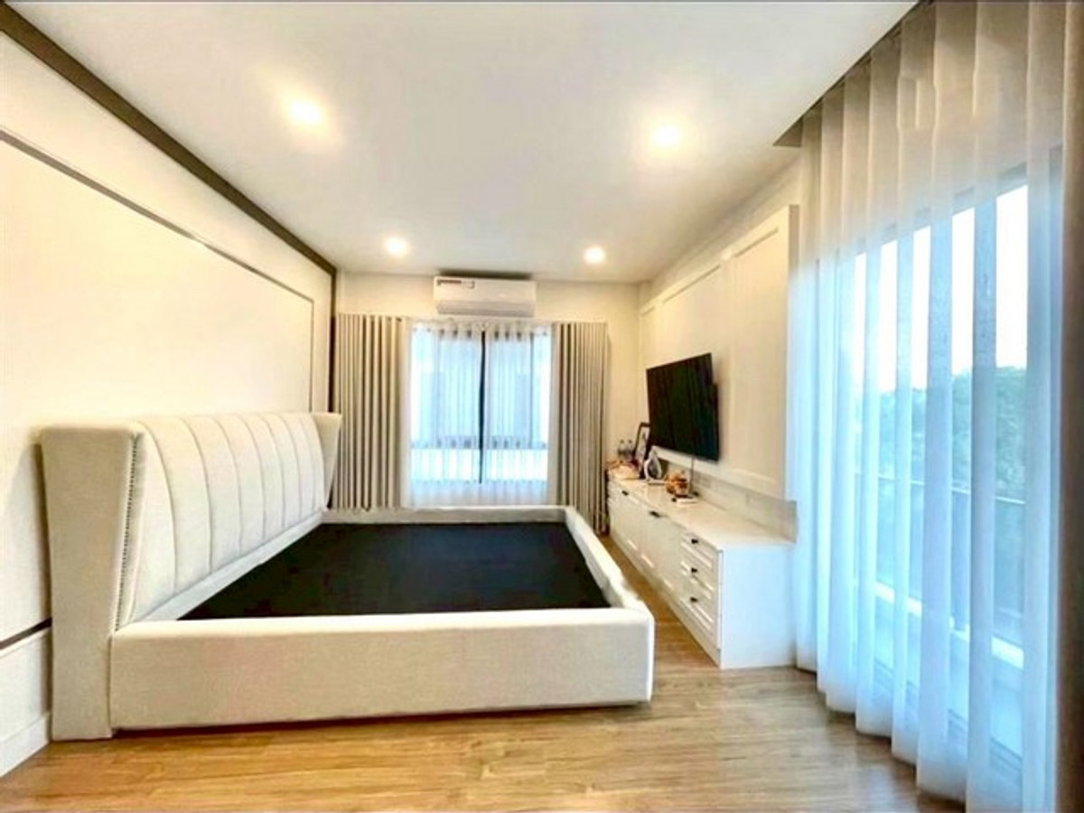 ขายบ้านนวมินทร์ รามอินทรา : YS3033 ขายบ้าน หมู่บ้านเซนโทร วงแหวน-จตุโชติ CENTRO Wongwaen-Chatuchot 8.19 ลบ