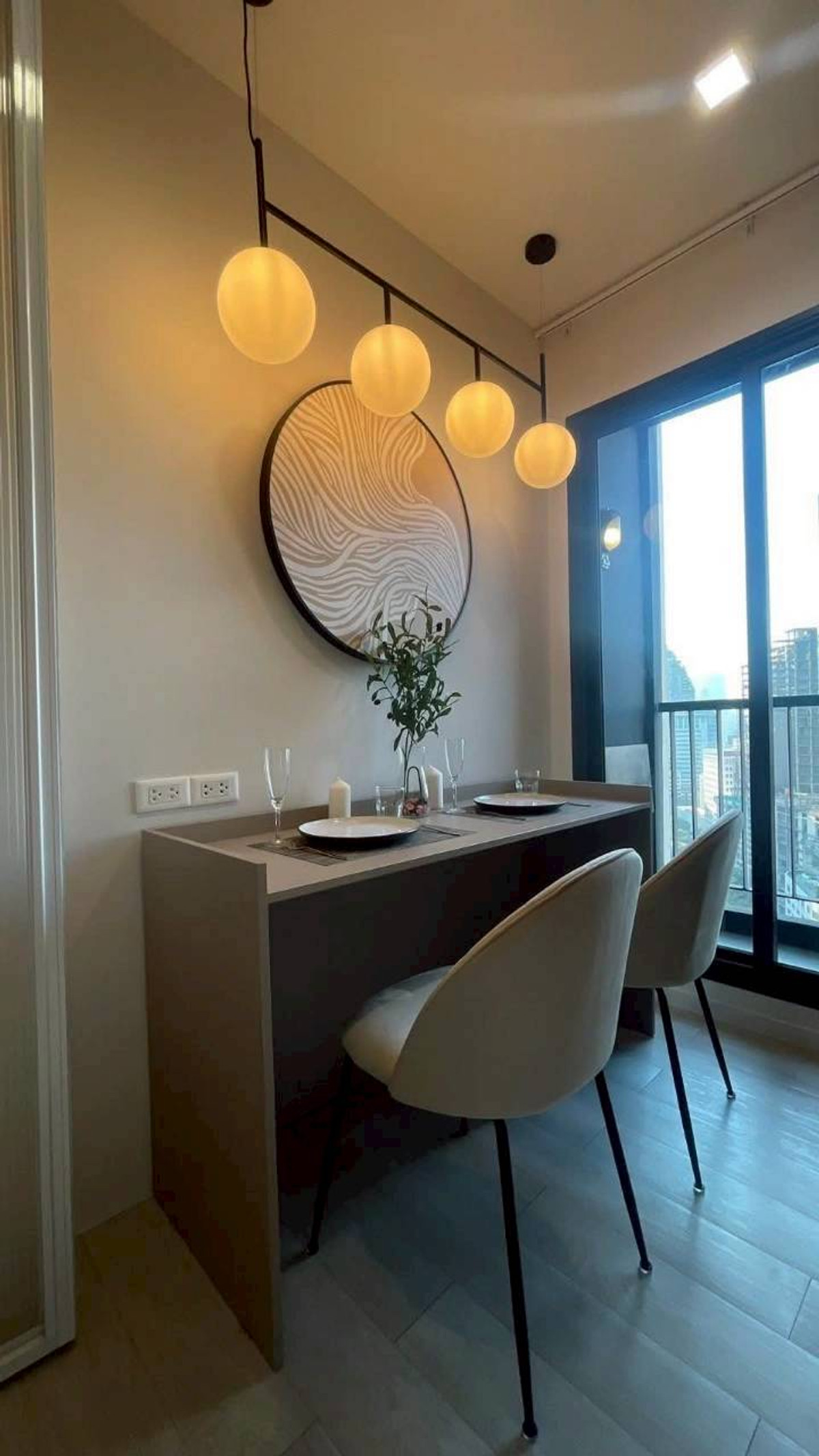 ให้เช่าคอนโดวิทยุ ชิดลม หลังสวน : ✅ LOW158 ✅ Line : @p2nproperty