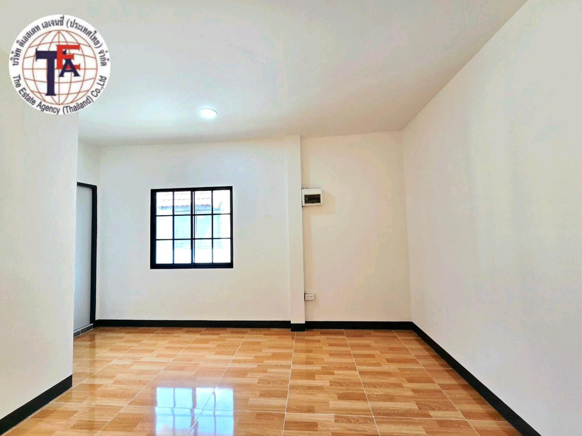 ขายทาวน์โฮมวิภาวดี ดอนเมือง หลักสี่ : ขายทาวน์เฮ้าส์ 2 ชั้น หมู่บ้านอยู่เจริญ หลังมุม ซอย 9 วิภาวดีรังสิต 37 สนามบินดอนเมือง เซียร์รังสิต แม็คโคร ฟิวเจอร์พาร์ครังสิต ตลาดสี่มุมเมือง สายไหม โรงพยาบาลบีแคร์ โรงพยาบาลจุฬาภร  พหลโยธินวิภาวดีรังสิต กำแพงเพชร 6  รามอินทรา