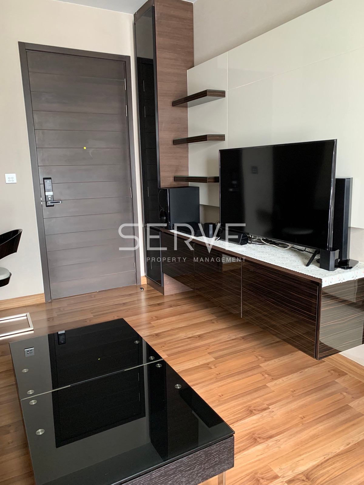 For RentCondoRatchadapisek, Huaikwang, Suttisan : Studio Large Room City View  Fully furnished Good Location Close To MRT Thailand Cultural Centre station 220 m.  @ IVY Ampio