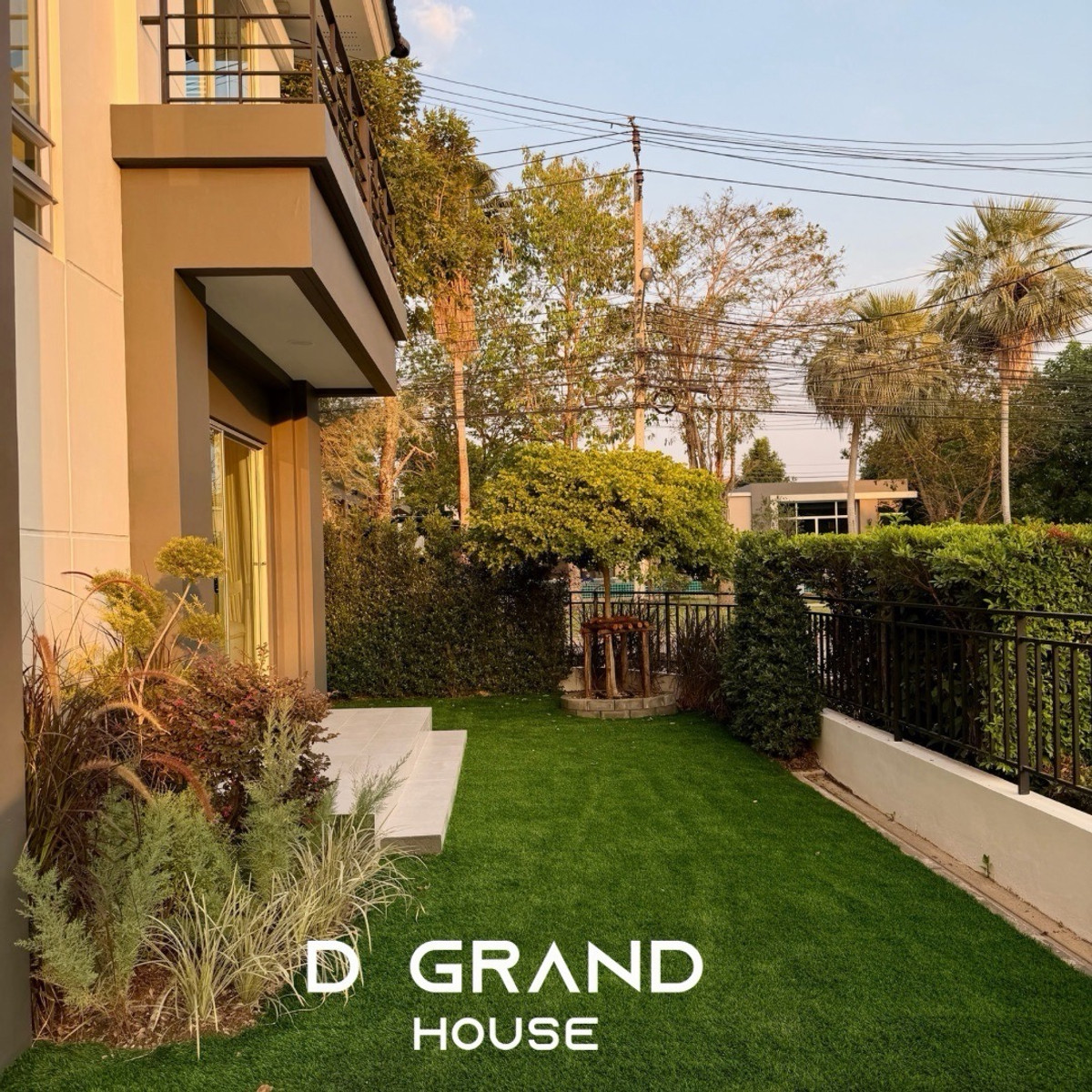 ขายบ้านพระราม 5 ราชพฤกษ์ บางกรวย : บ้านรีโนเวทใหม่ พร้อมอยู่ หลังมุม ตำแหน่งสวย ติด Clubhouse  “ไลฟ์ บางกอก บูเลอวาร์ด ราชพฤกษ์–รัตนาธิเบศร์” 