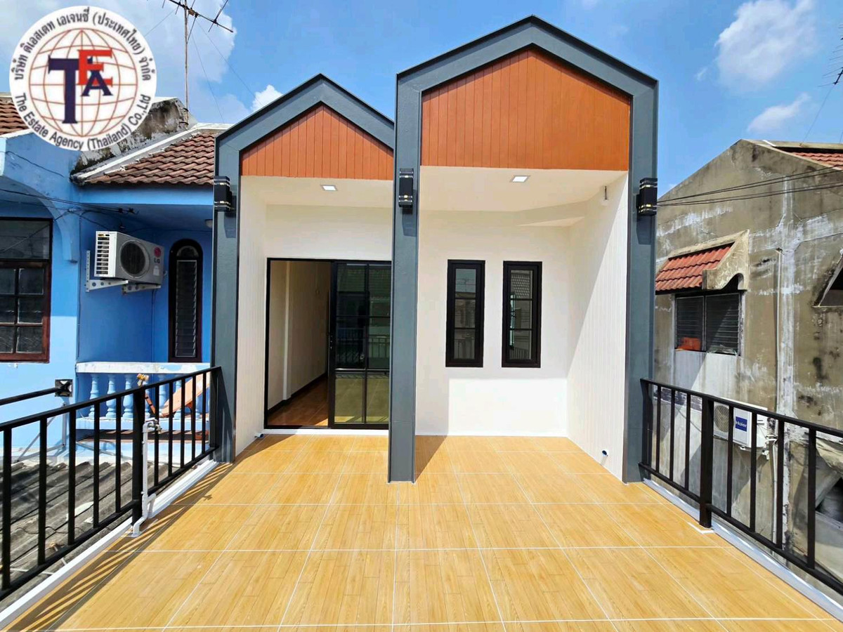 ขายทาวน์โฮมวิภาวดี ดอนเมือง หลักสี่ : ขายทาวน์เฮ้าส์ 2 ชั้น หมู่บ้านอยู่เจริญ หลังมุม ซอย 9 วิภาวดีรังสิต 37 สนามบินดอนเมือง เซียร์รังสิต แม็คโคร ฟิวเจอร์พาร์ครังสิต ตลาดสี่มุมเมือง สายไหม โรงพยาบาลบีแคร์ โรงพยาบาลจุฬาภร  พหลโยธินวิภาวดีรังสิต กำแพงเพชร 6  รามอินทรา