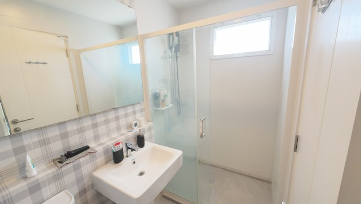 For SaleTownhomeBangna, Bearing, Lasalle : Indy 4 Bangna KM.7, the first house ready for a small family to begin happiness immediately.