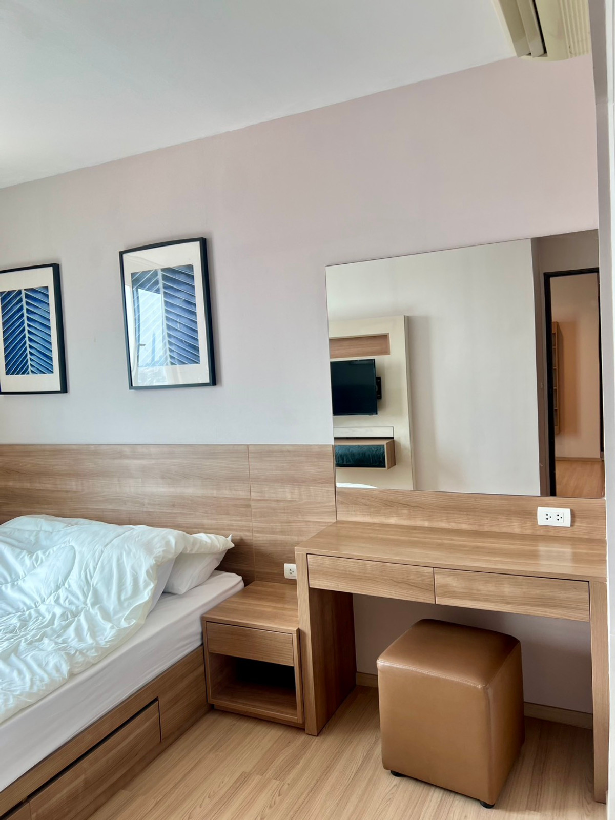 ให้เช่าคอนโดสาทร นราธิวาส : 🏷️ Special Price -Rhythm Sathorn 35k/month - 2Bedroom  With Bathtub **River View - Fully furnished & Ready to move in 