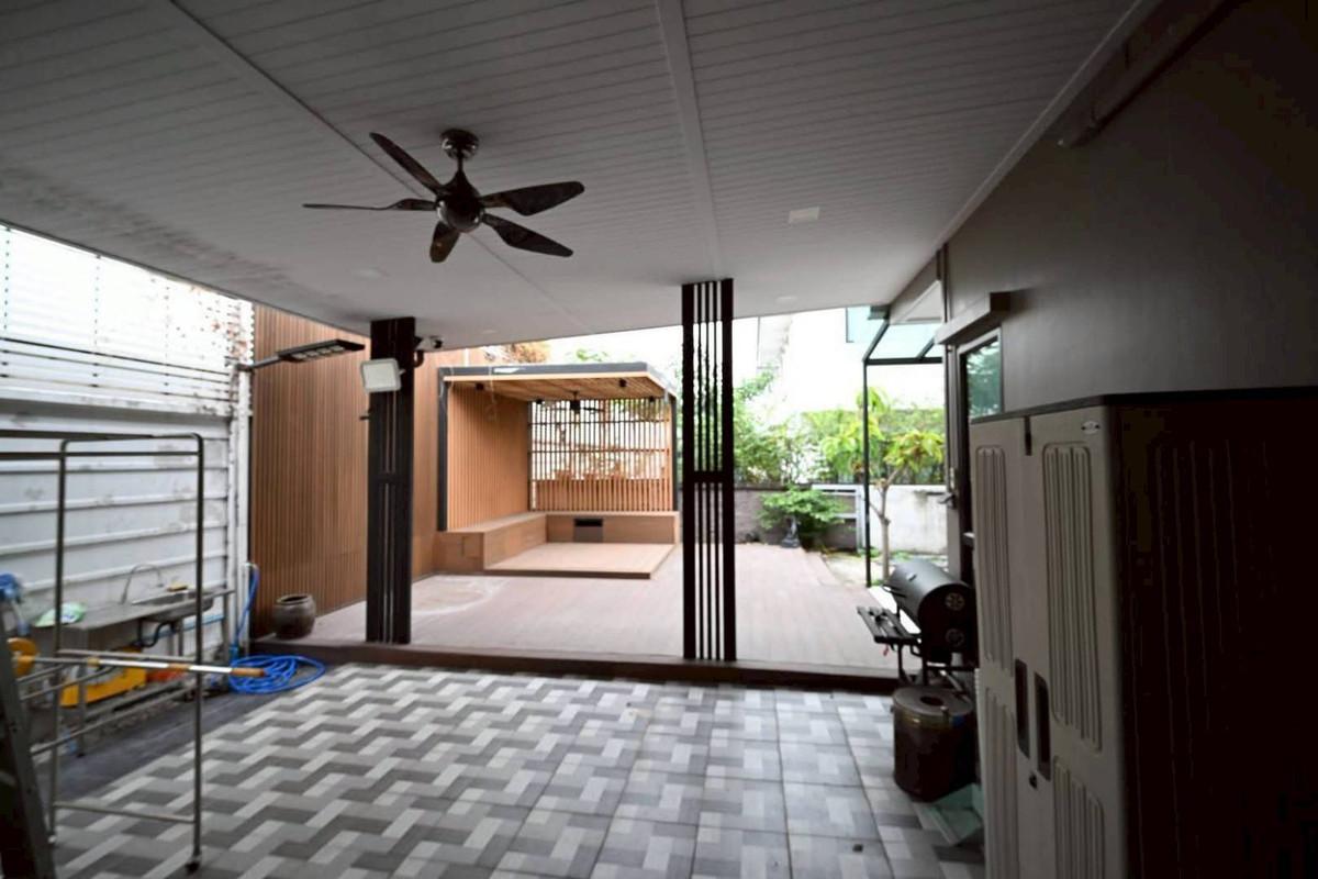 For RentHouseRama 2, Bang Khun Thian : For rent, 2-story detached house, Airi Rama 2 project, 5 bedrooms, 5 bathrooms, land 84 sq m., usable area 260 sq m., ready to move in. Near Central Rama 2 Department Store, Kanchana Expressway.