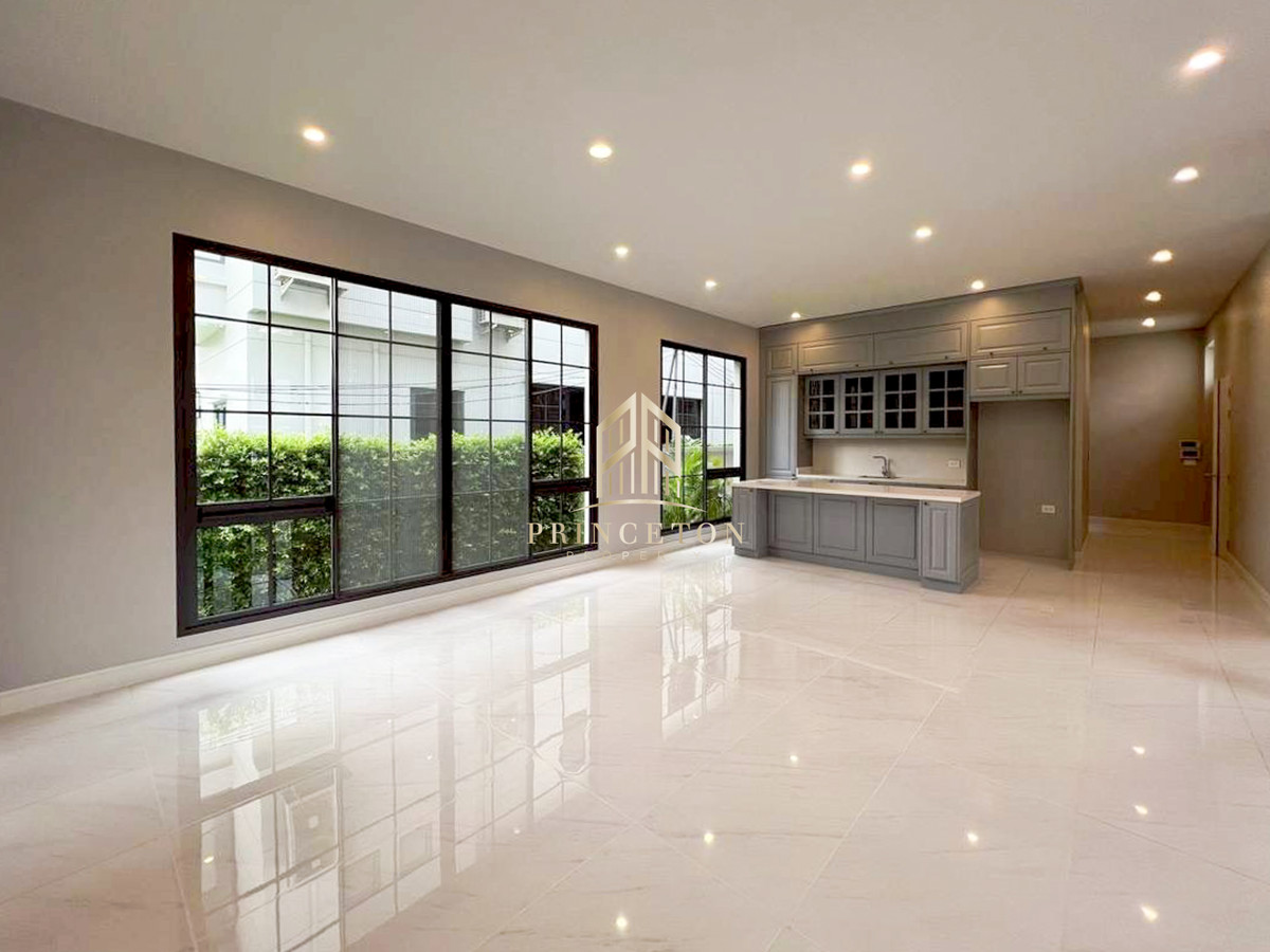 บ้านพัฒนาการ ศรีนครินทร์ : ขายขาดทุน ราคาดีที่สุดในโครงการ นาราสิริ กรุงเทพกรีฑา📞 092-4252445 Narasiri Krungthep Kreetha 