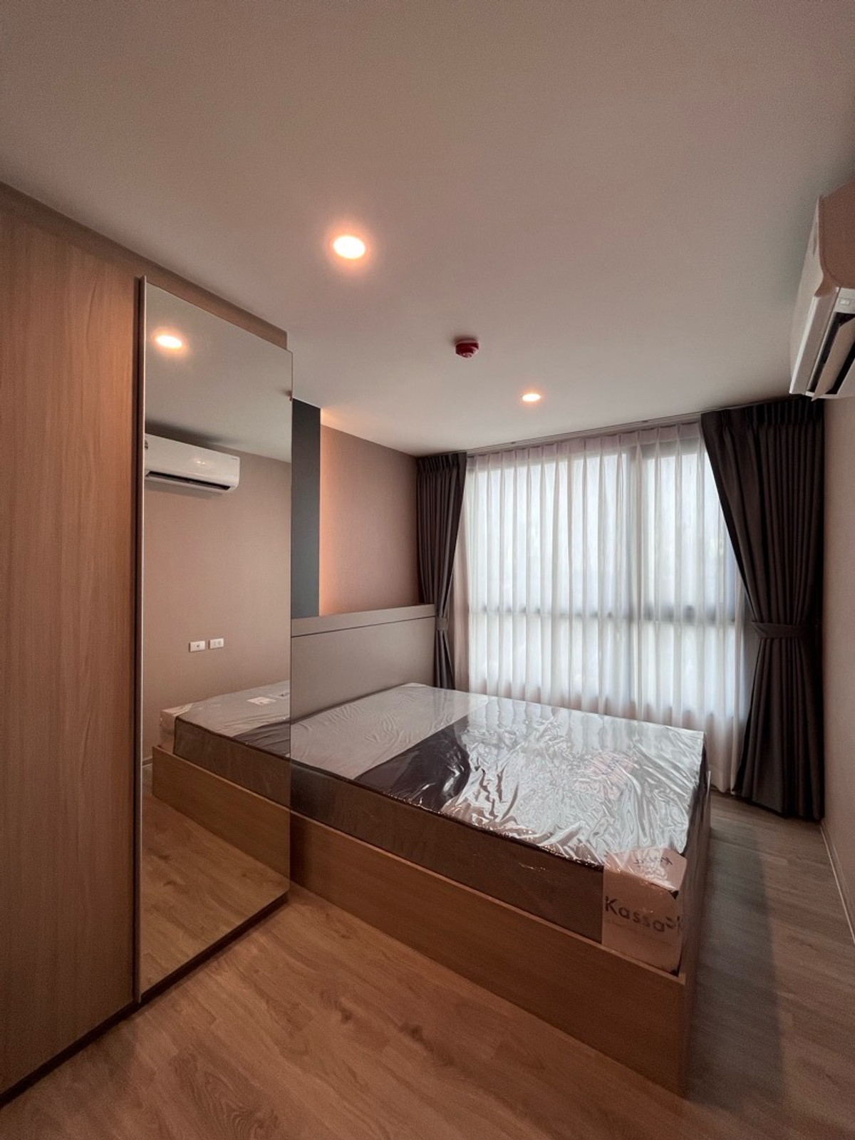 For RentCondoOnnut, Udomsuk : 🐶You can raise animals. Brand new room, ready to move in.