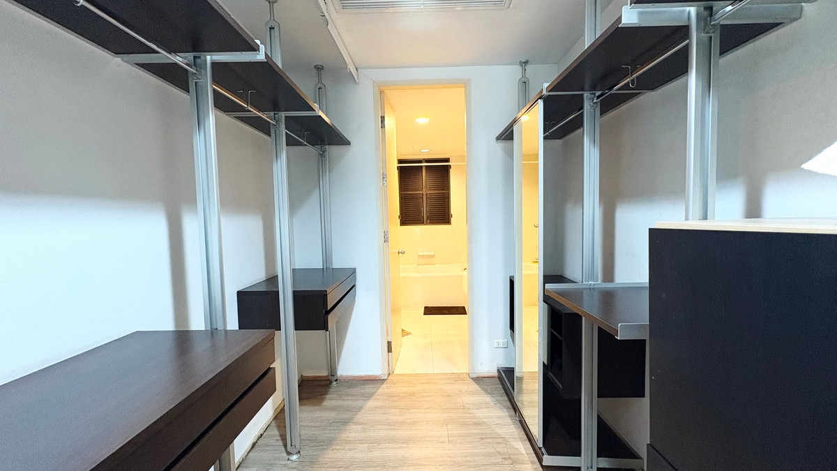 ขายคอนโดรัชดา ห้วยขวาง : คอนโด 2 ห้องนอน ใกล้รถไฟฟ้าใต้ดิน โครงการ Amanta-Ratchada, Contact 062-496-6454