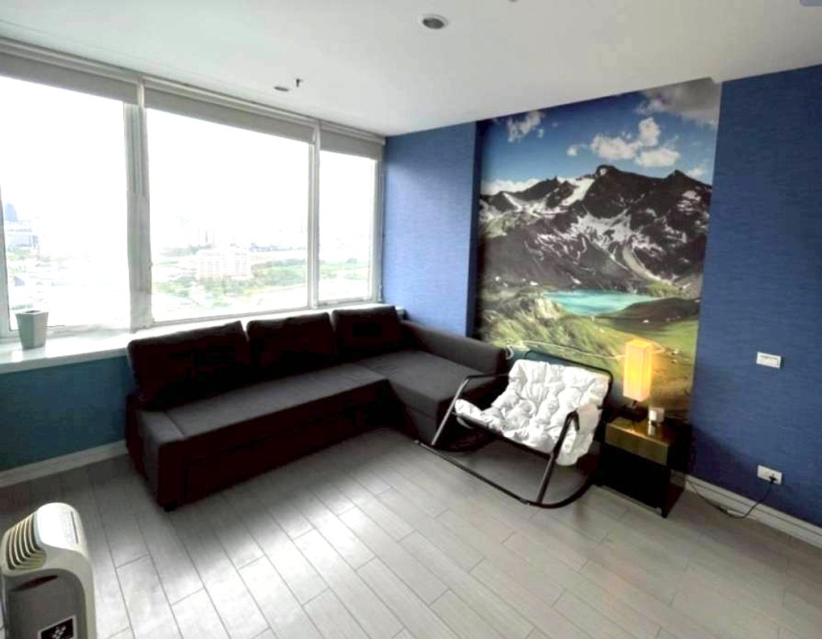 For SaleCondoRama9, Petchburi, RCA : Condo for sale, TC Green Rama 9, size 39.85 sq m, 26th floor, city view, Building B, Phase 1, fully furnished, ready to move in.