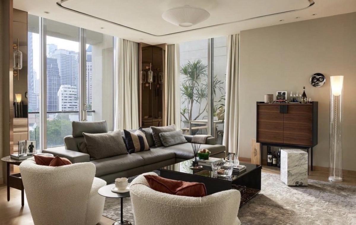 ขายคอนโดสาทร นราธิวาส : 🔥ขายด่วน+🔥เดอะ สุโขทัย เรสซิเด้นซ์ ใกล้สถานีรถไฟฟ้า MRT ลุมพินี เฟอร์นิเจอร์ครบ พร้อมเข้าอยู่