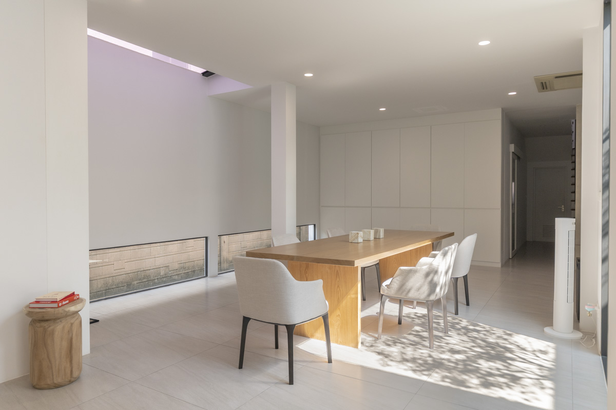 For SaleHousePattanakan, Srinakarin : 🔥Urgent Sale+🔥 Setthasiri Srinakarin-Rama 9, Fully Furnished, Ready to Move In.