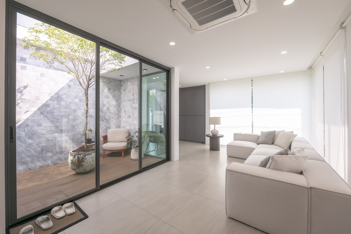 For SaleHousePattanakan, Srinakarin : 🔥Urgent Sale+🔥 Setthasiri Srinakarin-Rama 9, Fully Furnished, Ready to Move In.