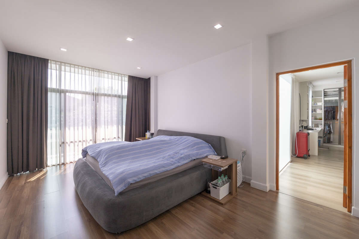 For SaleHousePattanakan, Srinakarin : 🔥Urgent Sale+🔥 Setthasiri Srinakarin-Rama 9, Fully Furnished, Ready to Move In.