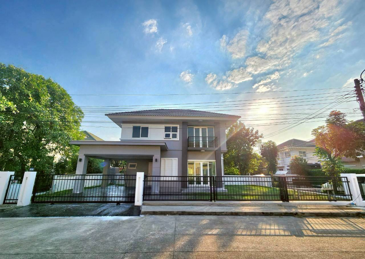 For SaleHouseNonthaburi, Bang Yai, Bangbuathong : 🔥 Urgent sale! Single house in Rattanathibet location, good price, ready to move in 📍 Perfect Place 2 Rattanathibet project 💰 Price only 5.89 million!*