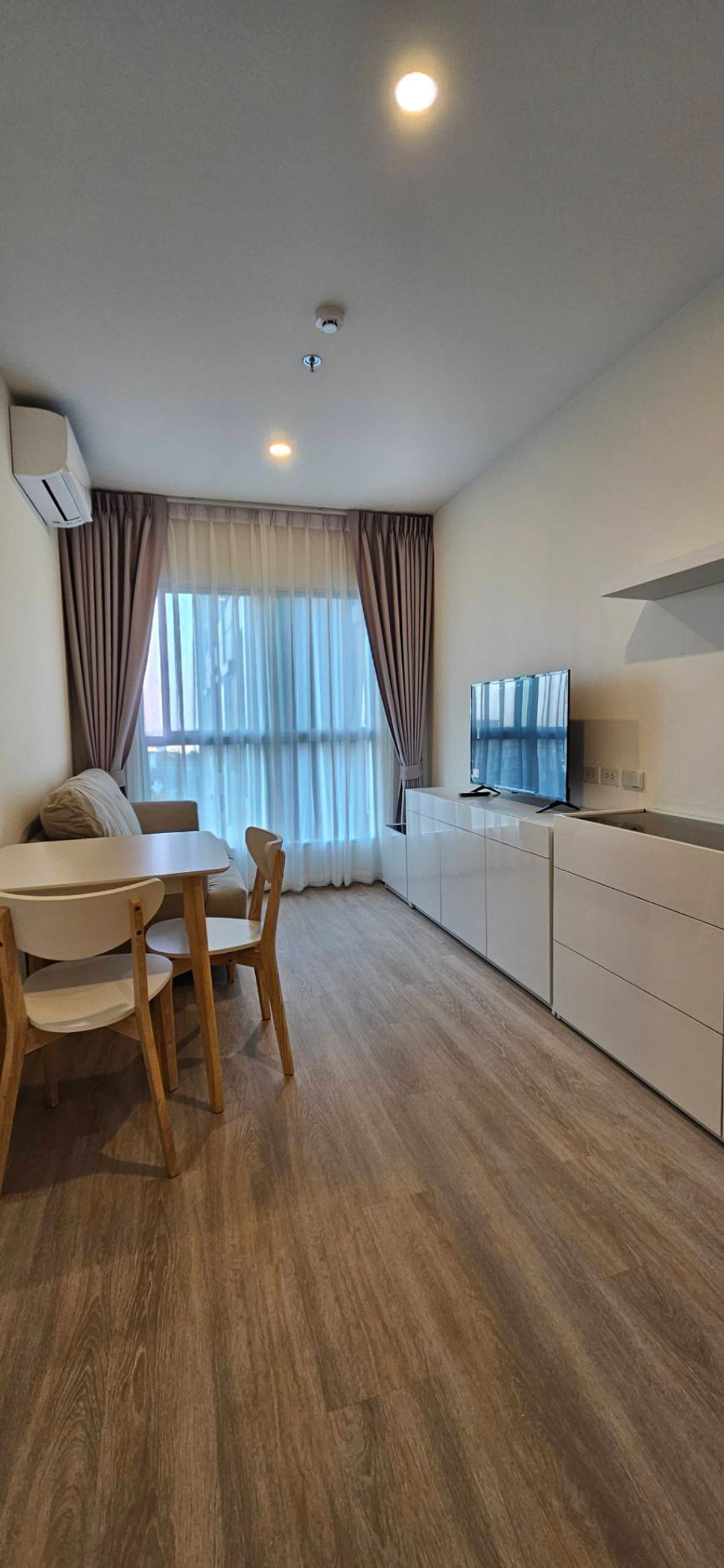 ให้เช่าคอนโดแจ้งวัฒนะ เมืองทอง : ให้เช่า คอนโด ลุมพีนี เพลส แจ้งวัฒนะ-ปากเกร็ดสเตชั่น