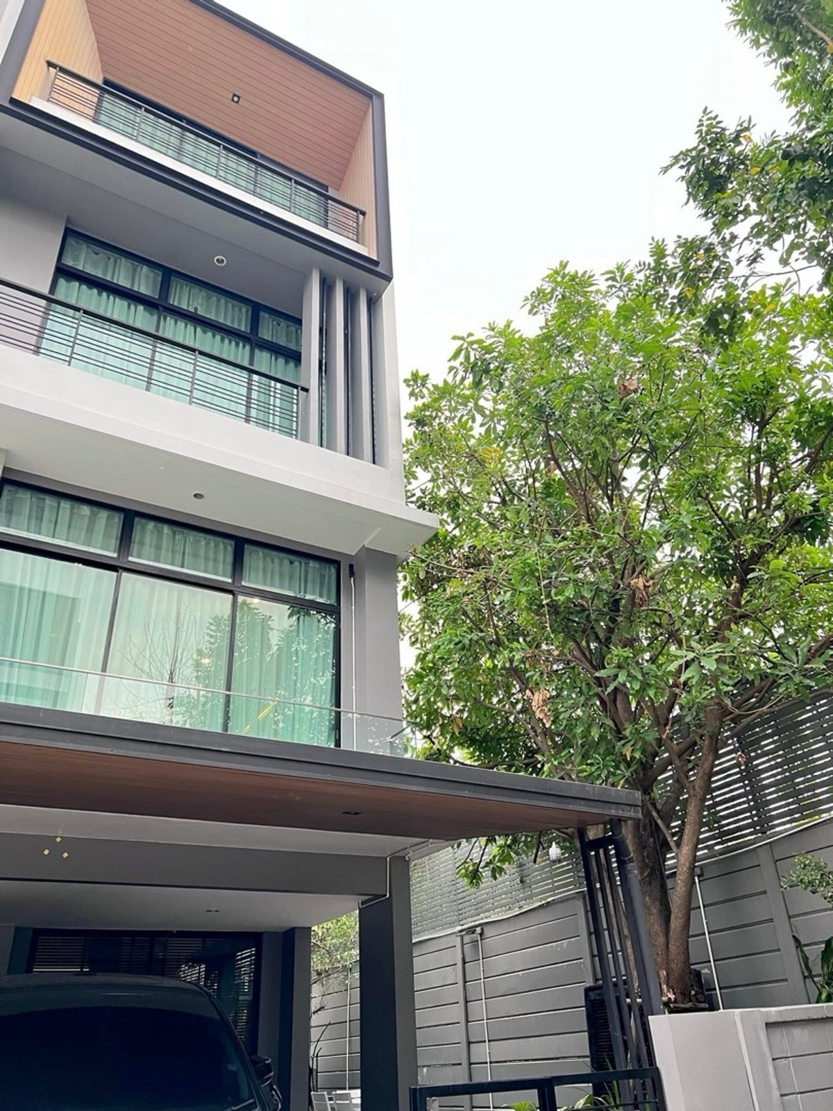 ให้เช่าทาวน์โฮมพัฒนาการ ศรีนครินทร์ : ✨ House for rent at Nirvana Define Srinakarin-Rama9 ✨