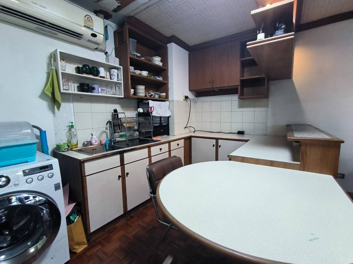 ขายคอนโดวิภาวดี ดอนเมือง หลักสี่ : Vibhavadi Suite / 1 Bedroom (SALE WITH TENENT), วิภาวดี สวีท / 1 ห้องนอน (ขายพร้อมผู้เช่า) PINP205