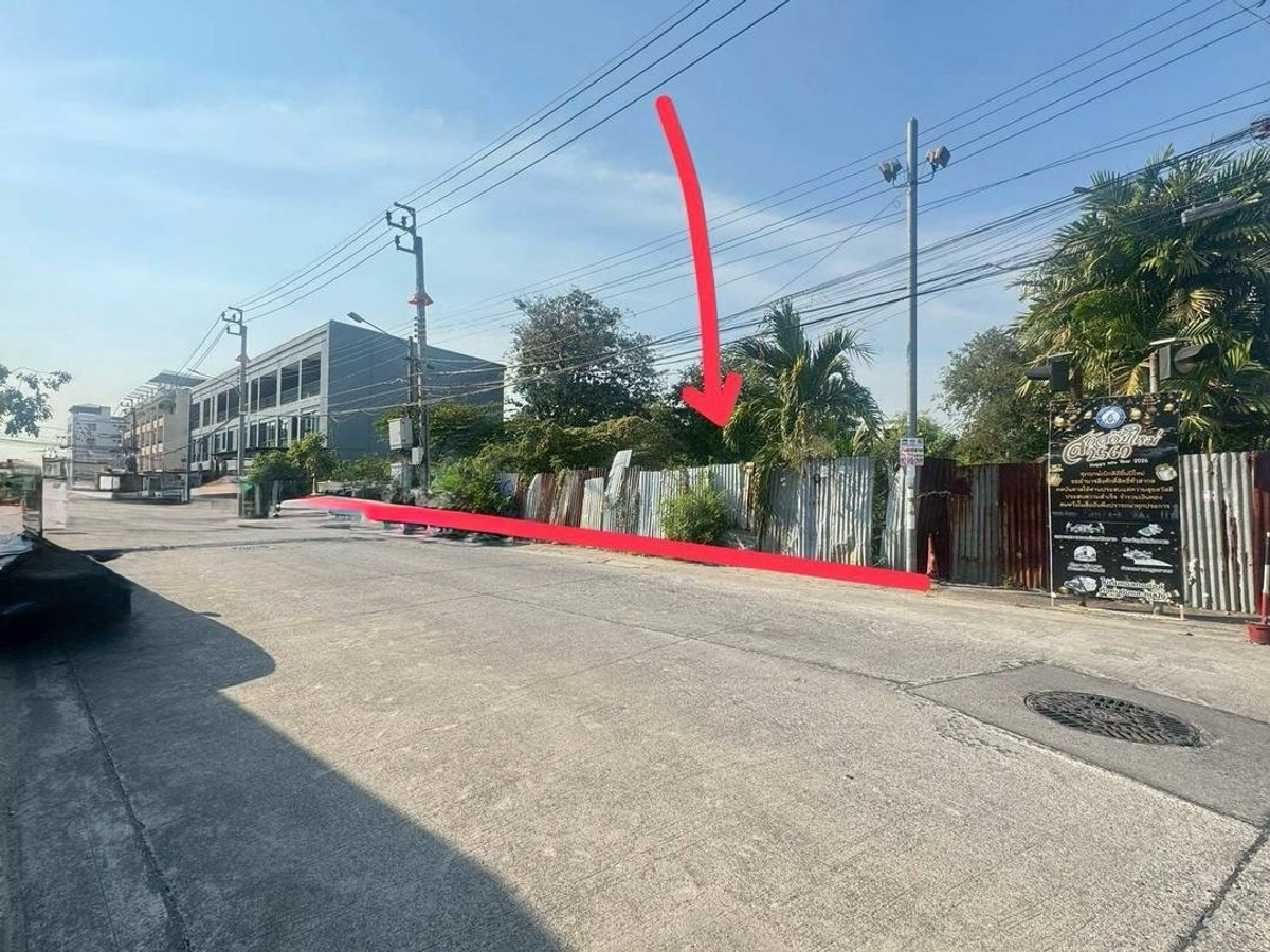 For SaleLandSamut Prakan,Samrong : Cheap land for sale, 390 sq m., brown color, prime location, Soi Thipwan 41, suitable for building a luxury home, building a high-rise building.