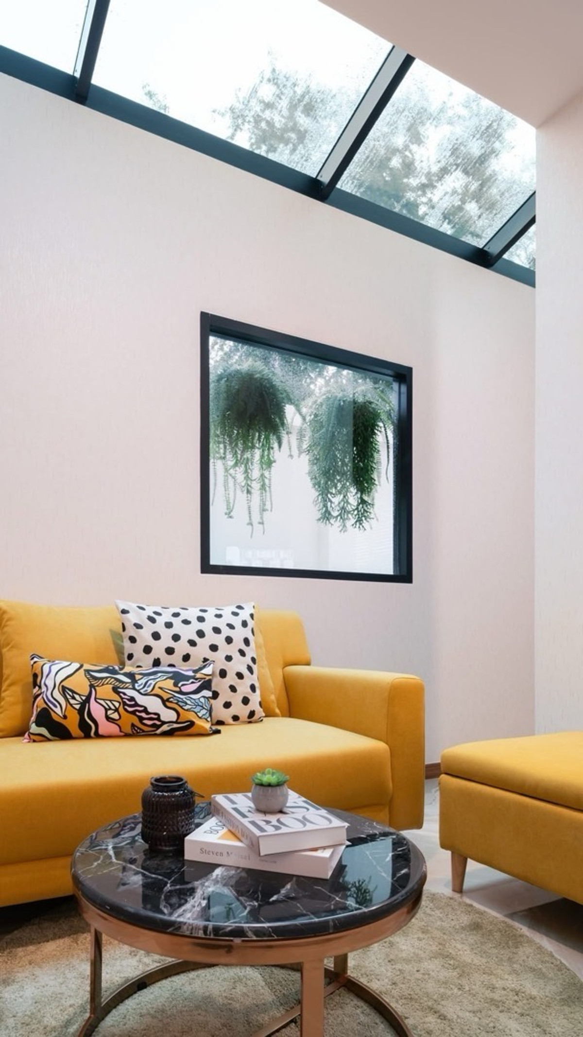 ให้เช่าโฮมออฟฟิศสุขุมวิท อโศก ทองหล่อ : ให้เช่าโฮมออฟฟิศใหม่ [ไฟ 3 เฟส] The Flourish - Home Office Ekkamai Ramintra(เดอะ เฟลอริส เอกมัย-รามอินทรา) ขนาด  235 ตร.ม. 23ตร.ว. 1ห้องนอน 3ห้องน้ำ หลังมุม