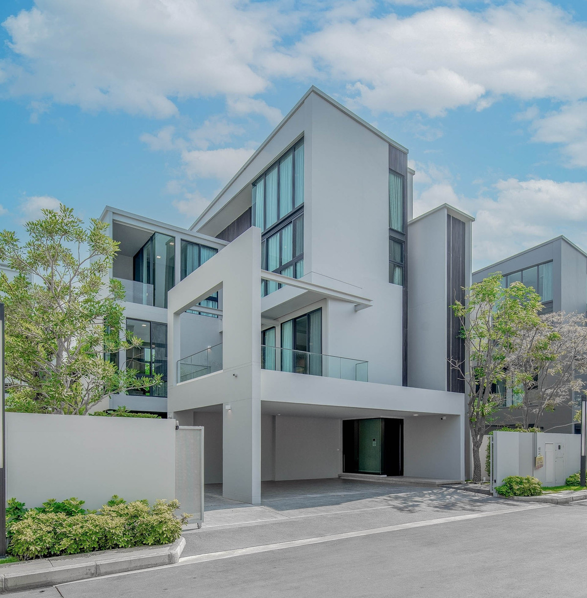 ให้เช่าบ้านพัฒนาการ ศรีนครินทร์ : บ้านหรูให้เช่า โครงการ VIVE 2 กรุงเทพกรีฑา