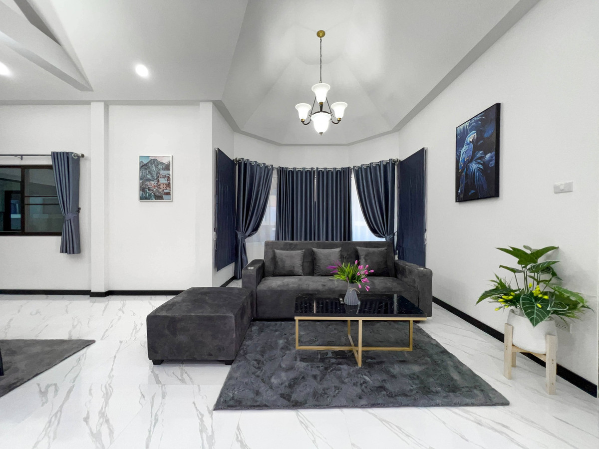 For SaleHousePattaya, Bangsaen, Chonburi : Pattaya Hill Village 2 / 3 Bedrooms (For Sale), Pattaya Hill 2 / 3 Bedrooms (FOR SALE) BEWN049