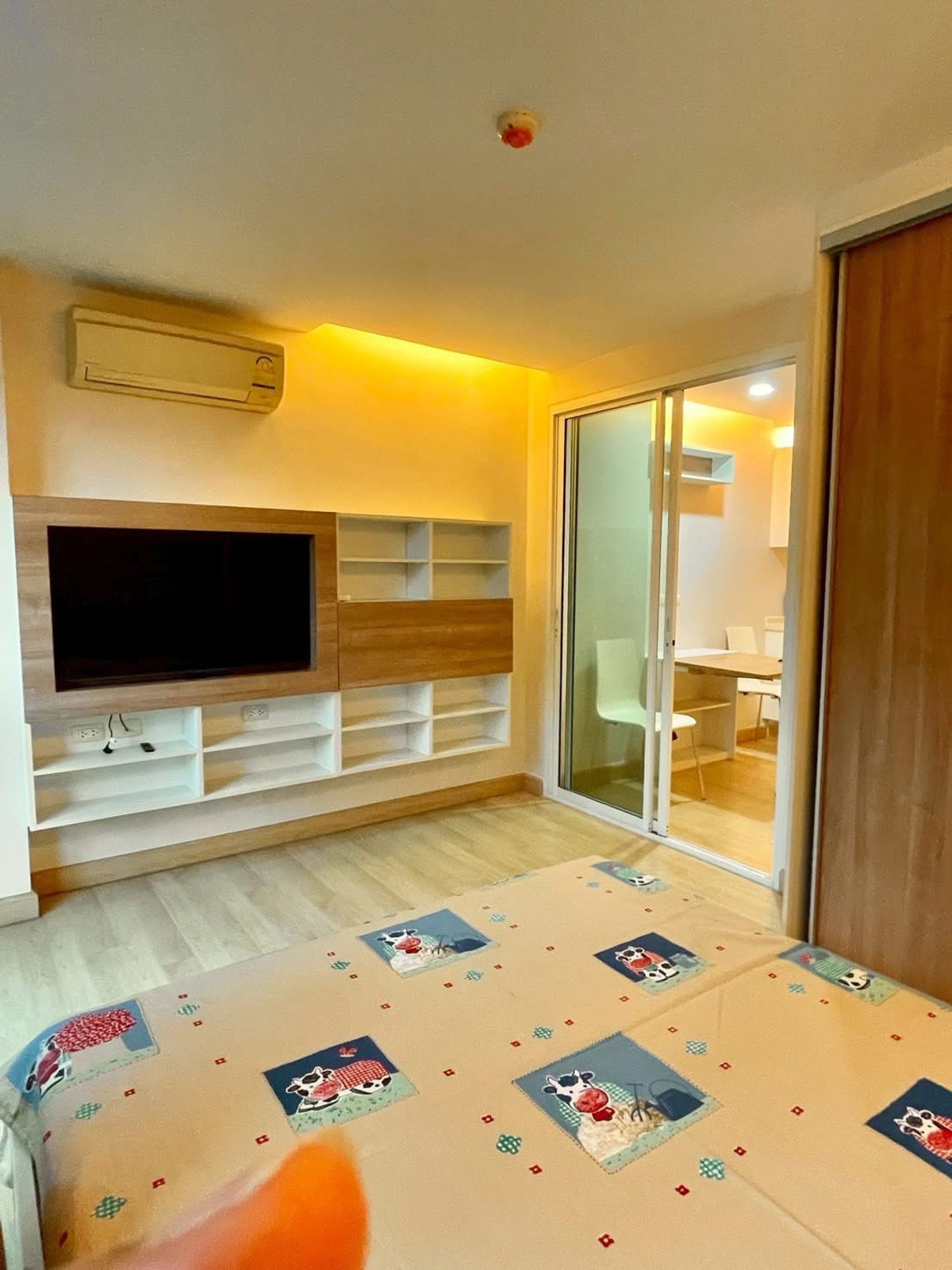 For RentCondoRatchadapisek, Huaikwang, Suttisan : 💥 FOR RENT : Emerald Residence Ratchada Condo 💥