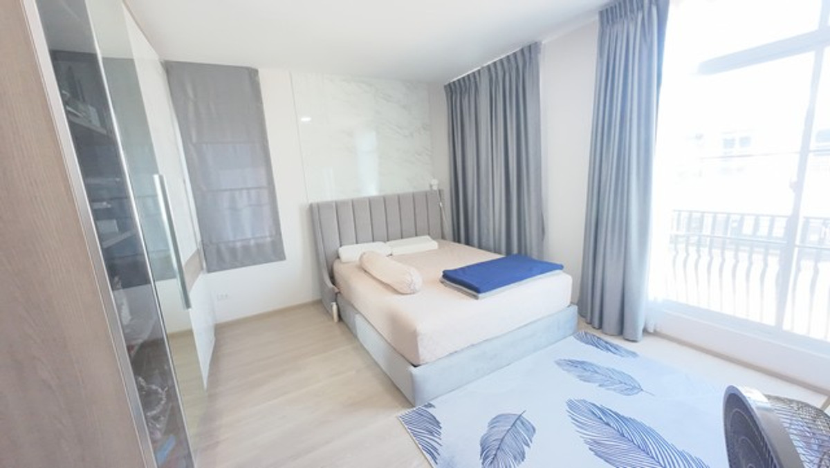 For SaleTownhomeBangna, Bearing, Lasalle : Indy 4 Bangna KM.7, the first house ready for a small family to begin happiness immediately.