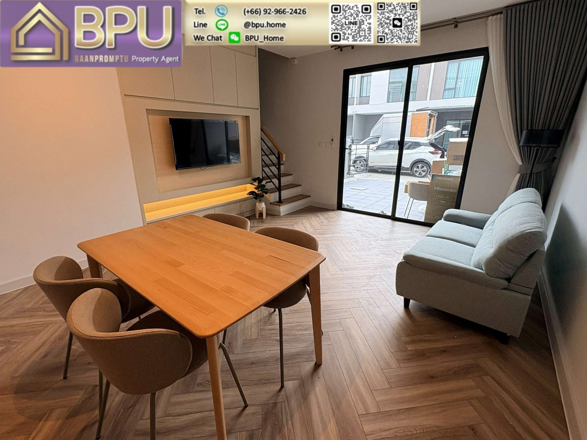 For RentTownhomeBangna, Bearing, Lasalle : **Pet Friendly 3 bedrooms Townhome for rent ** Pleno Sukhumvit - Bangna 3 close to Mega Bangna