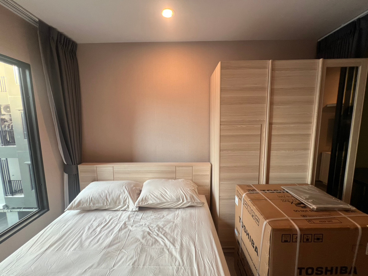 For RentCondoThaphra, Talat Phlu, Wutthakat : Cheap new condo for rent, Regent Wutthakat, 1 bedroom, beautiful room, pool view.