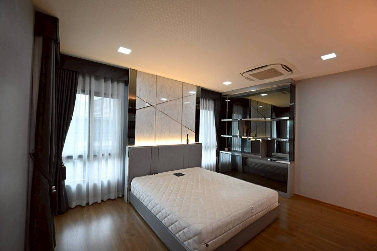 For RentHouseRama 2, Bang Khun Thian : For rent, 2-story detached house, Airi Rama 2 project, 5 bedrooms, 5 bathrooms, land 84 sq m., usable area 260 sq m., ready to move in. Near Central Rama 2 Department Store, Kanchana Expressway.