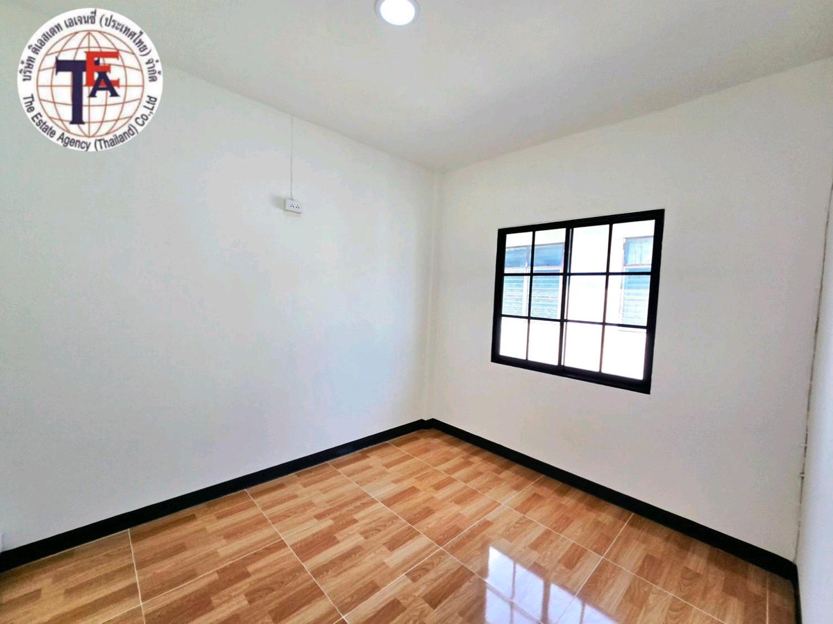 ขายทาวน์โฮมวิภาวดี ดอนเมือง หลักสี่ : ขายทาวน์เฮ้าส์ 2 ชั้น หมู่บ้านอยู่เจริญ หลังมุม ซอย 9 วิภาวดีรังสิต 37 สนามบินดอนเมือง เซียร์รังสิต แม็คโคร ฟิวเจอร์พาร์ครังสิต ตลาดสี่มุมเมือง สายไหม โรงพยาบาลบีแคร์ โรงพยาบาลจุฬาภร  พหลโยธินวิภาวดีรังสิต กำแพงเพชร 6  รามอินทรา