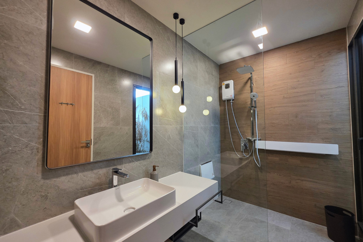 ขายบ้านสมุทรปราการ สำโรง : ขายบ้านเดี่ยวแต่งครบ มัณฑนา บางนา กม.15 แปลงมุม ไพรเวท ราคาดีที่สุด