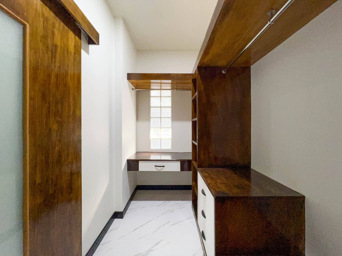 For SaleHousePattaya, Bangsaen, Chonburi : Pattaya Hill Village 2 / 3 Bedrooms (For Sale), Pattaya Hill 2 / 3 Bedrooms (FOR SALE) BEWN049