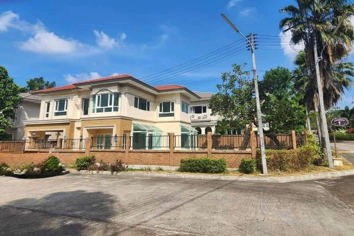 For SaleHousePattaya, Bangsaen, Chonburi : Casa Legend Sriracha / 3 bedrooms (for sale), CASA Legend Sriracha / 3 Bedrooms (FOR SALE) YEAN097