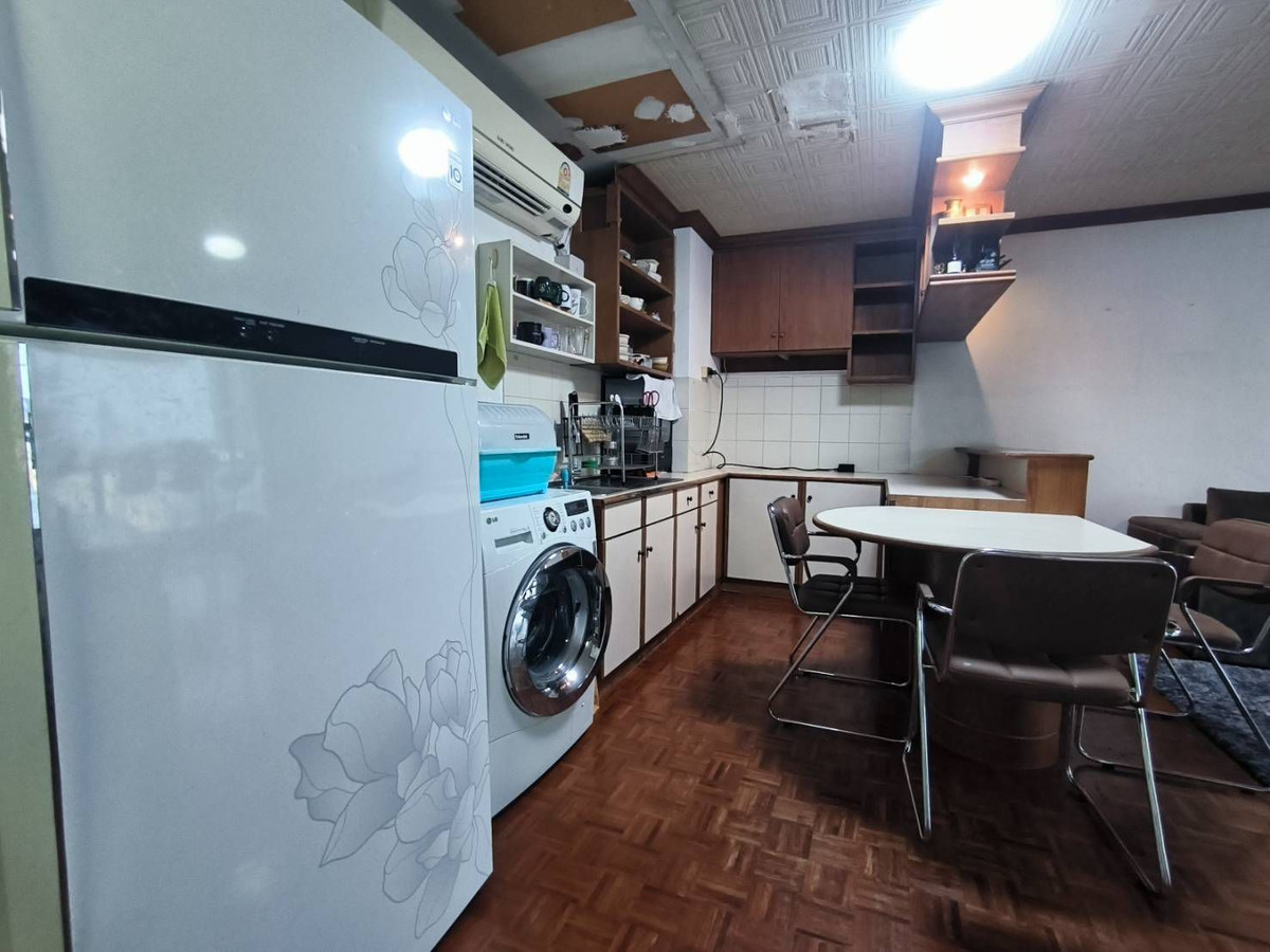 ขายคอนโดวิภาวดี ดอนเมือง หลักสี่ : Vibhavadi Suite / 1 Bedroom (SALE WITH TENENT), วิภาวดี สวีท / 1 ห้องนอน (ขายพร้อมผู้เช่า) PINP205