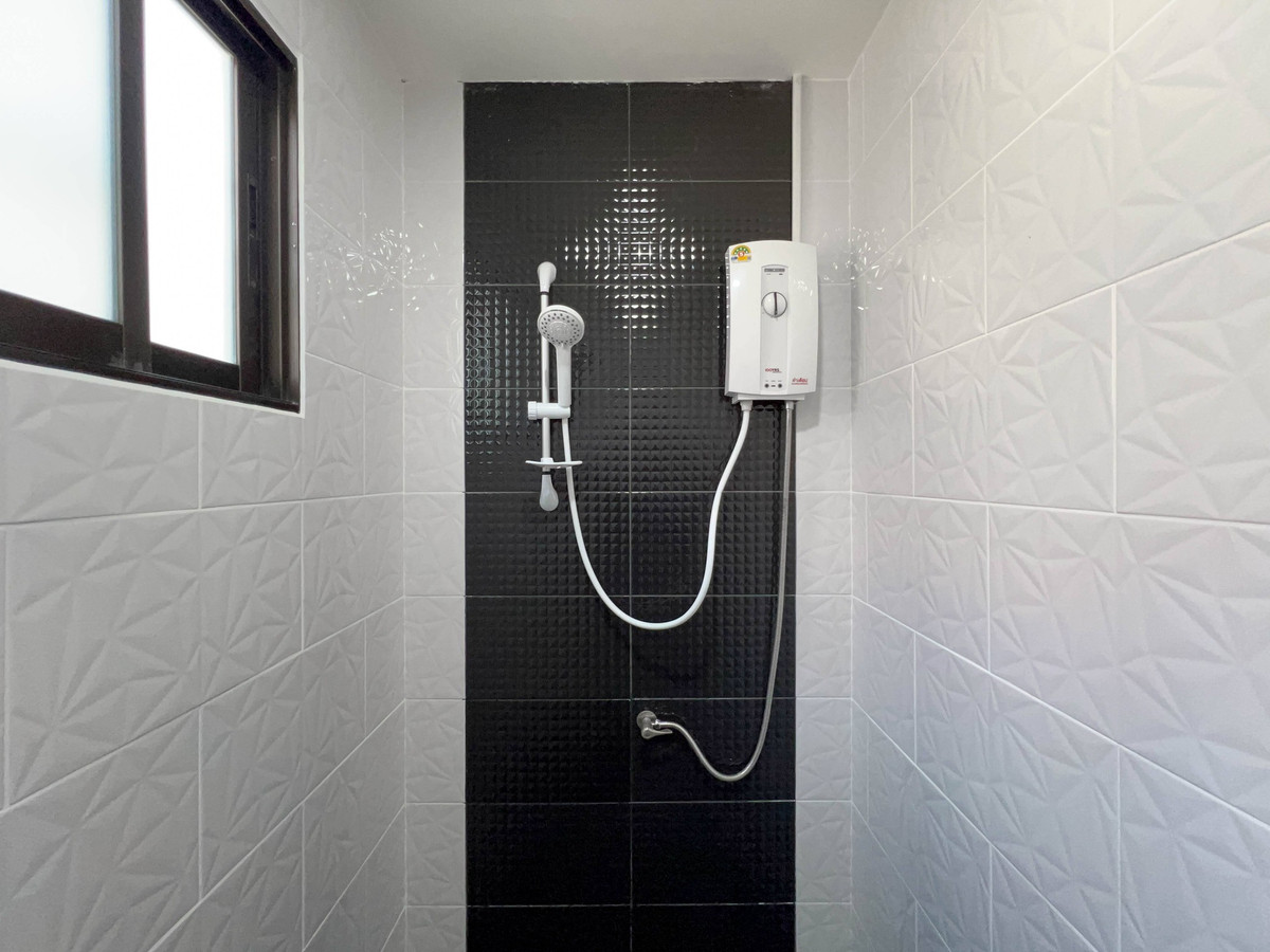 For SaleHousePattaya, Bangsaen, Chonburi : Pattaya Hill Village 2 / 3 Bedrooms (For Sale), Pattaya Hill 2 / 3 Bedrooms (FOR SALE) BEWN049