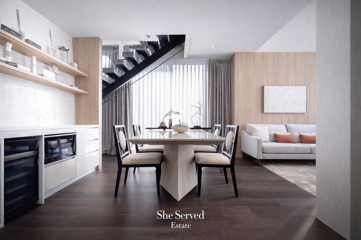 คอนโดสุขุมวิท อโศก ทองหล่อ : ◈ LAVIQ Sukhumvit 57 (Duplex) – For Rent & Sale ◈ • 2 Bedrooms 2 Bathrooms • Floor 11–12 • 2 Parking Spaces