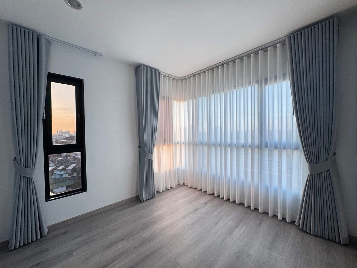 ขายคอนโดวงเวียนใหญ่ เจริญนคร : 🏢 ขายคอนโด Teal Sathorn–Taksi
ห้องสวย โปร่ง วิวดี เดินทางสะดวก
💥 ราคาพิเศษเพียง 6.8 ล้านบาท
(จากเดิม 7 ล้านบาท )
🤝 ค่าใช้จ่าย ณ โอนกรรมสิทธิ์ คนละครึ่ง