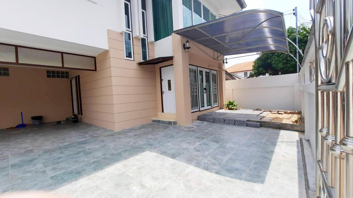 ขายบ้านพัฒนาการ ศรีนครินทร์ : ขาย บ้านเดี่ยว 2 ชั้นหมู่บ้านเคหะนคร 3 54 ตร.วา 4 ห้องนอน ซ.พัฒนาการ 50 พร้อมอยู่