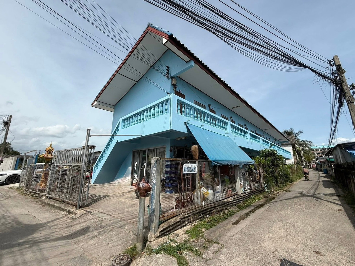 For SalePattaya, Bangsaen, Chonburi : Apartment with land 393 square wah, Sahapat Group, Chonburi / 2 floors (FOR SALE) YEAN095