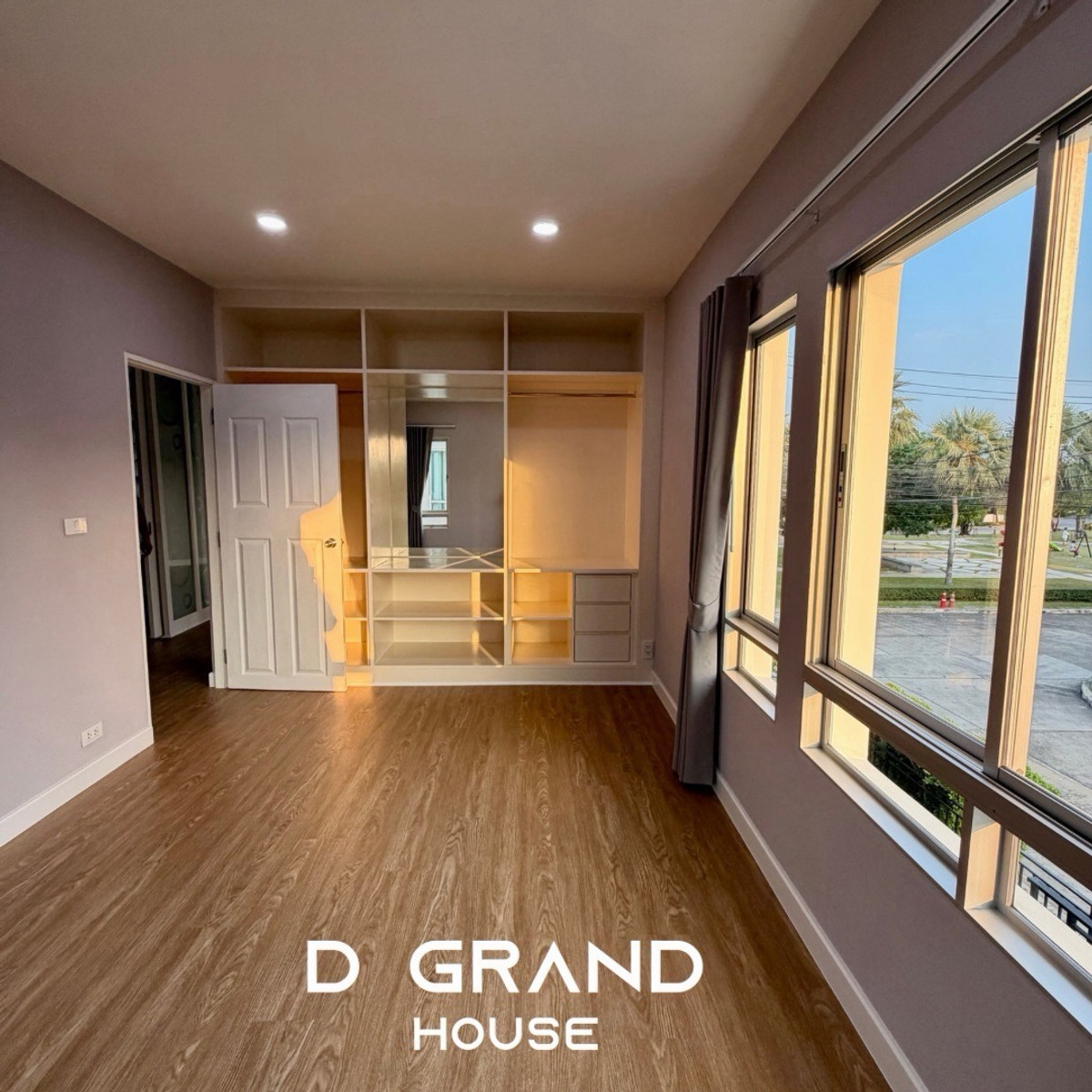 ขายบ้านพระราม 5 ราชพฤกษ์ บางกรวย : บ้านรีโนเวทใหม่ พร้อมอยู่ หลังมุม ตำแหน่งสวย ติด Clubhouse  “ไลฟ์ บางกอก บูเลอวาร์ด ราชพฤกษ์–รัตนาธิเบศร์” 