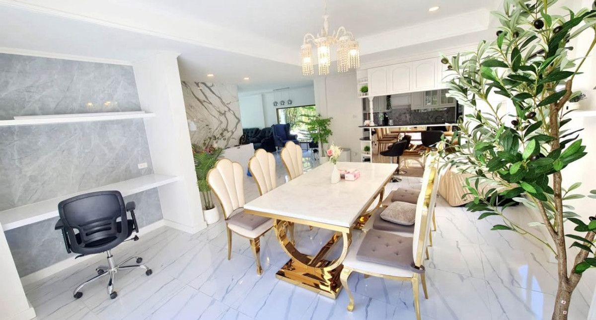 For SaleHousePattaya, Bangsaen, Chonburi : Country Home 1 / 3 Bedrooms (For Sale), Country Home 1 / 3 Bedrooms (FOR SALE) YEAN096