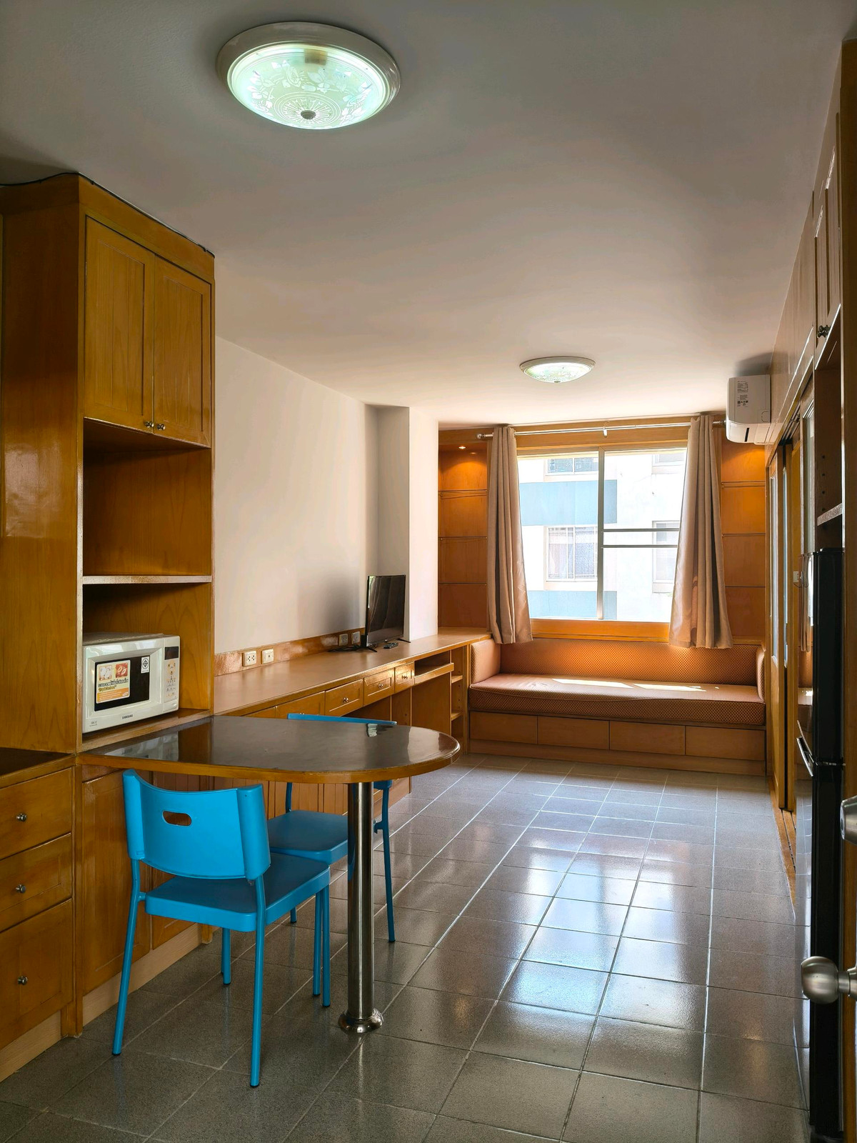 ให้เช่าคอนโดบางนา แบริ่ง ลาซาล : ให้เช่าคอนโด 1 ห้องนอน วิวสวนร่มรื่นน่าอยู่มากค่ะ