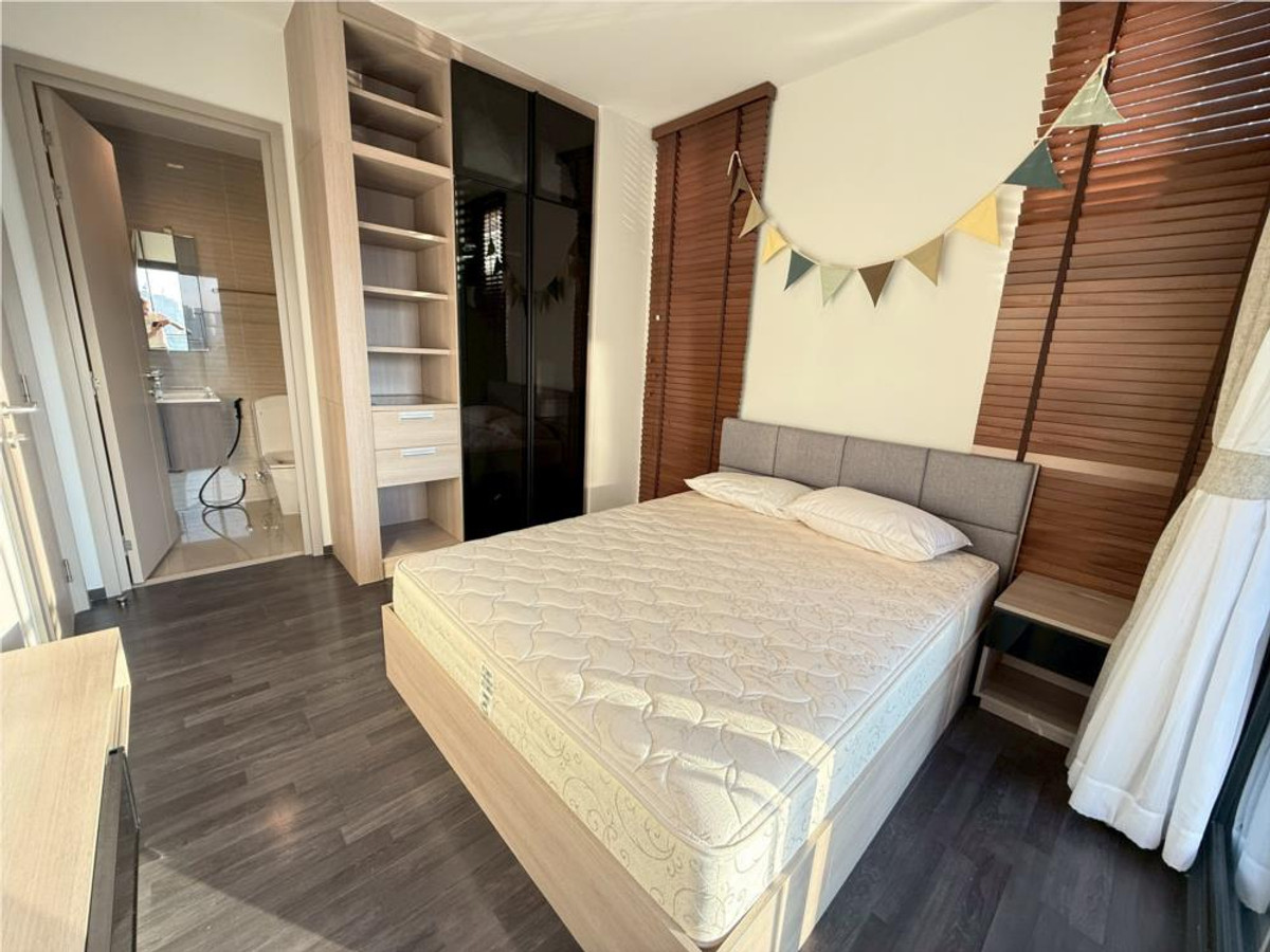 ให้เช่าคอนโดพระราม 9 เพชรบุรีตัดใหม่ RCA : 🚪The Line Asoke - Ratchada 🛏️ห้องสวย ✨มีหลายห้อง 🌐 ทำเลดี📍ชั้นสูง 🌤️วิวสวย 🛋️เฟอร์นิเจอร์ครบ 📺เครื่องใช้ไฟฟ้าครบ (ราคาพิเศษ)