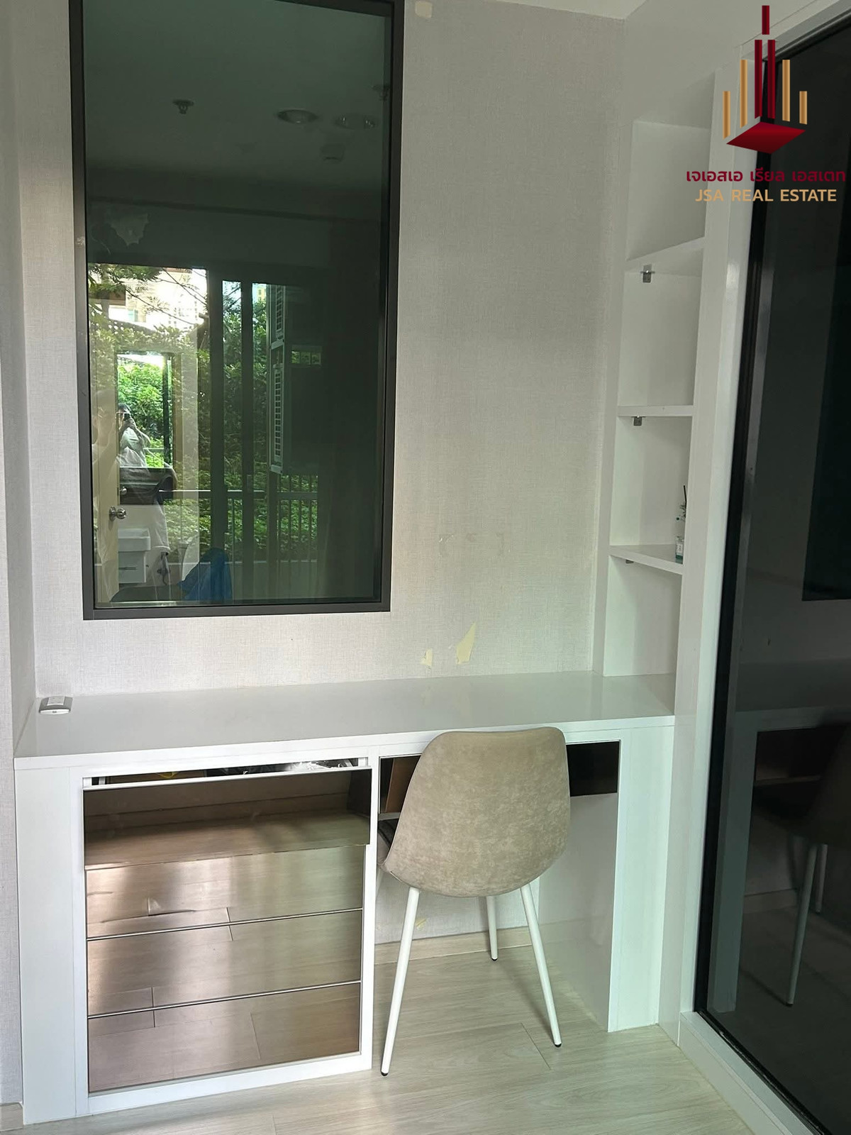 ขายคอนโดปิ่นเกล้า จรัญสนิทวงศ์ : ✨ For Sale: Life Pinklao Condo ✨ 💰 Only 2,990,000 THB